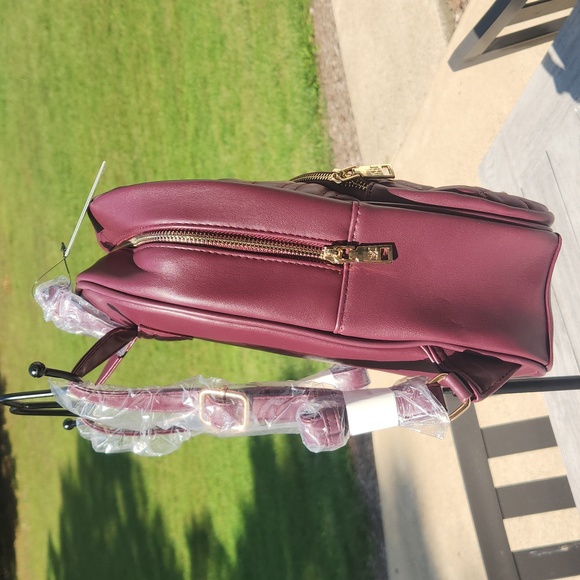 Badgley Mischka backpack NWT - Picture 5 of 8